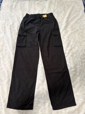 Men's Black Cargo Pants with Elastic Waist and Utility Pockets